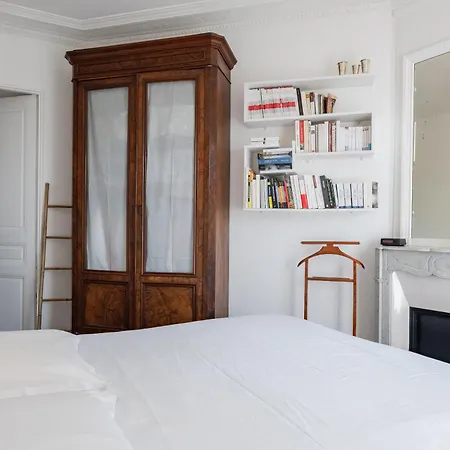 Apartment Veeve - Idyllic In Invalides